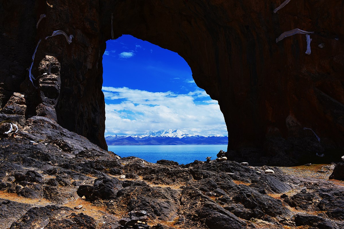 Holy Elephant Gate of Nam Tso