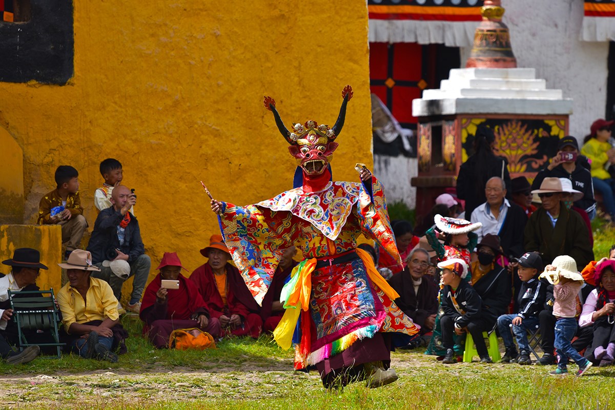 Mask Dance Festival in Huiyuan Monastery