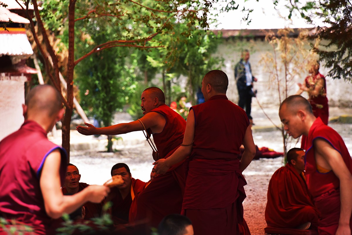 Debate in Sera Monastery | Photo by Liu Bin