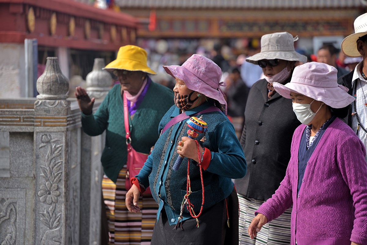 Barkhor Street | Photo by Liu Bin