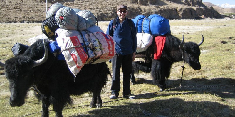 Trekking to Nam Tso