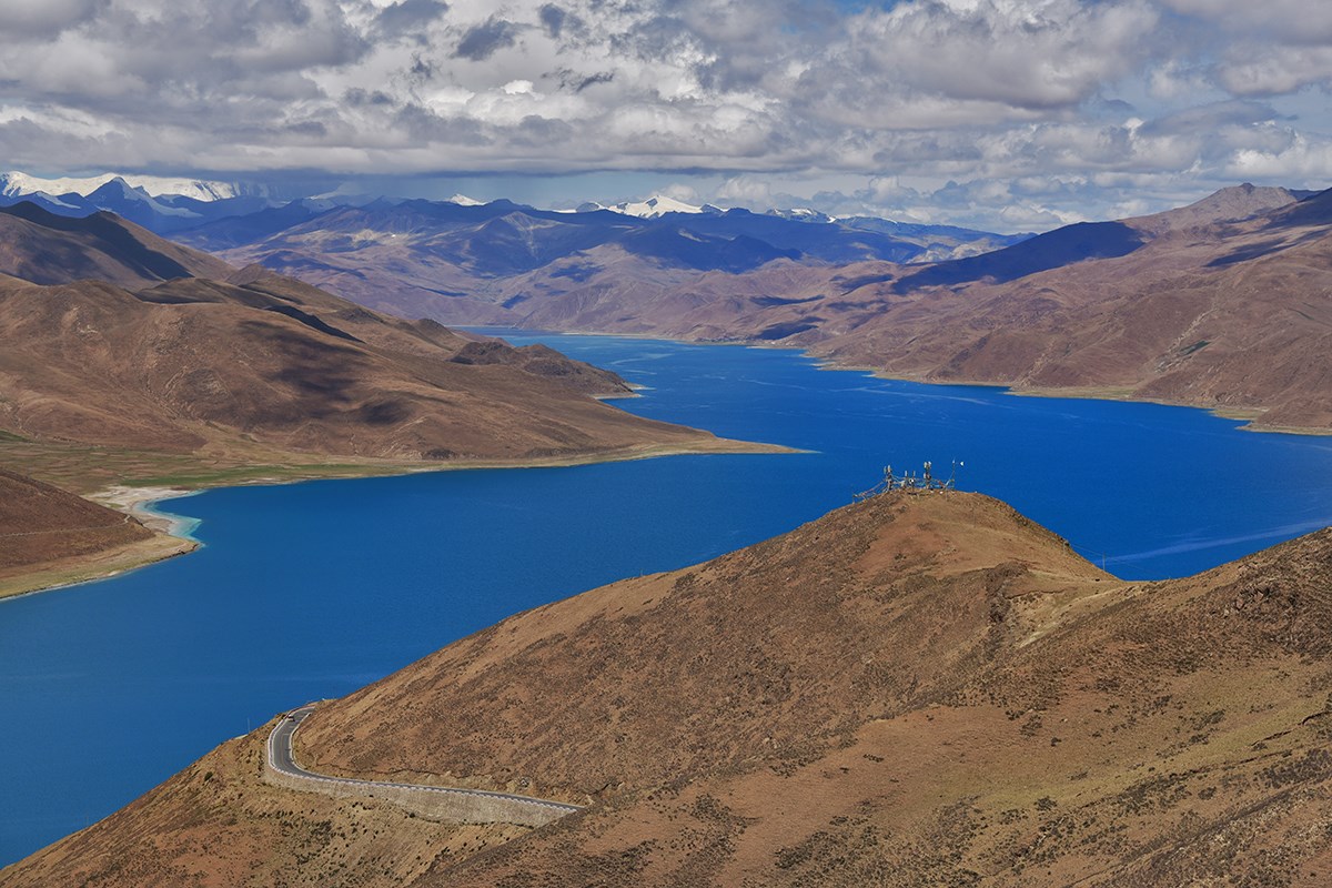Yamdrok Lake | Photo by Liu Bin