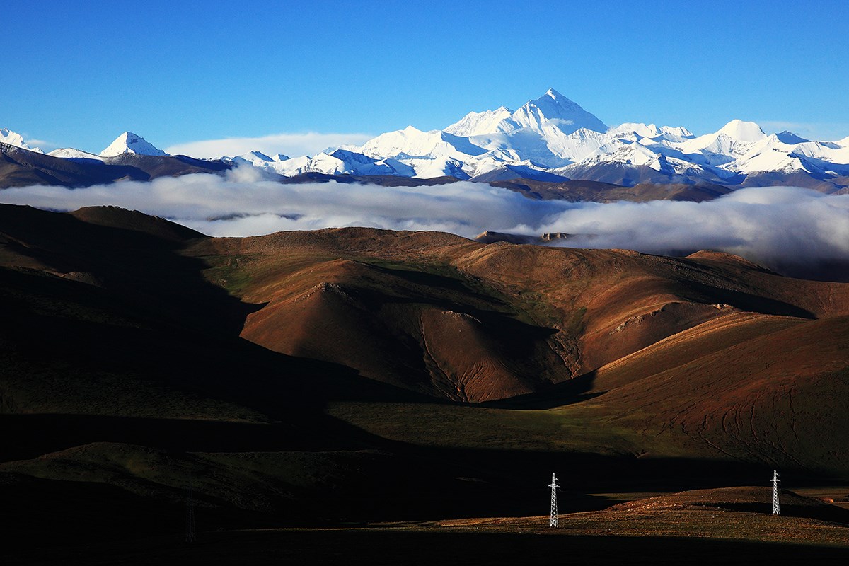Everest and Himalayas | Photo by Mr. Zeng