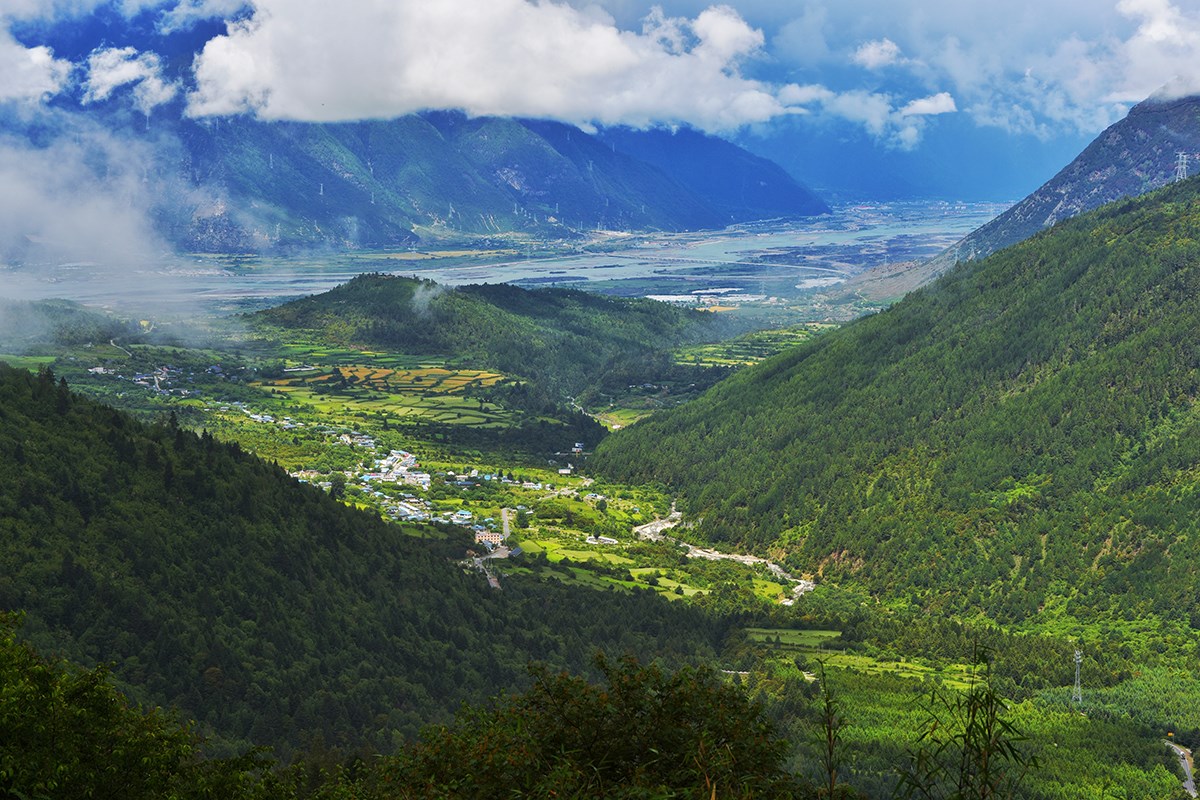  Beautiful Landscape of Linzhi (Nyingchi) | Photo by Liu Bin