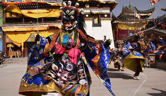 Monlam Festival Tour in Tongren and South Gansu 2021