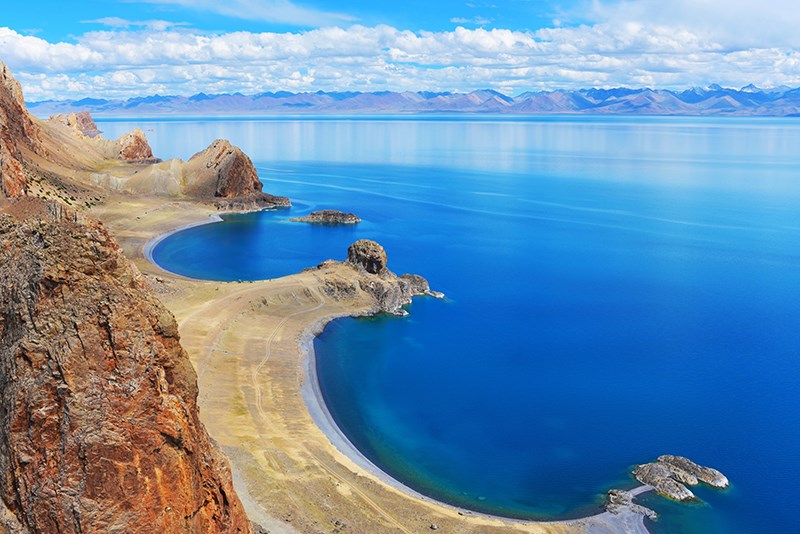 Elefant Gate by Northern Shore of Nam Tso