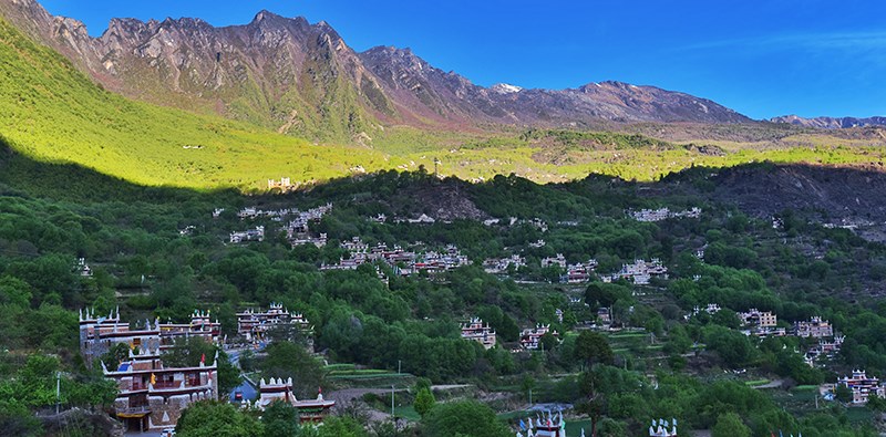 Tibetan Village Jiaju in Danba