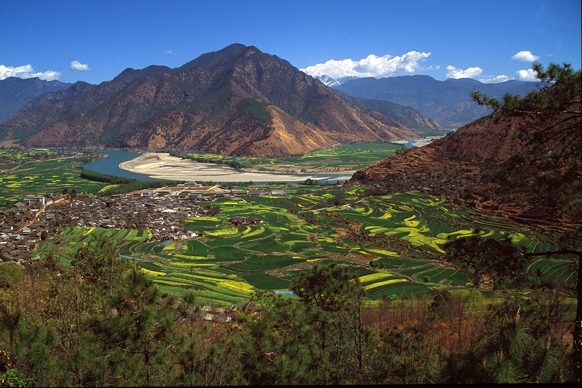 Shigu Village 