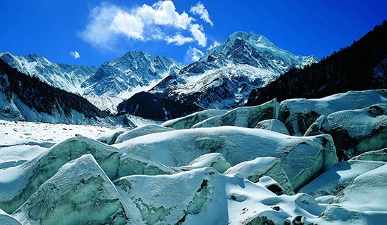 3-Day Tour of Hailuogou Glacier Park and Mengding Mountain