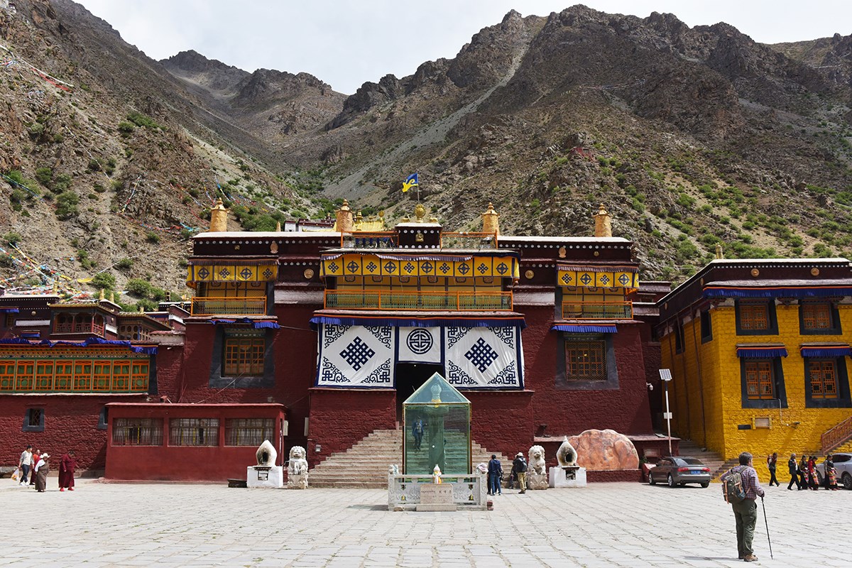  Tsurpu Monastery 