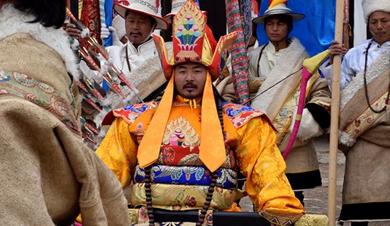 Treasure Show Festival at Shitsang Monastery in Luqu