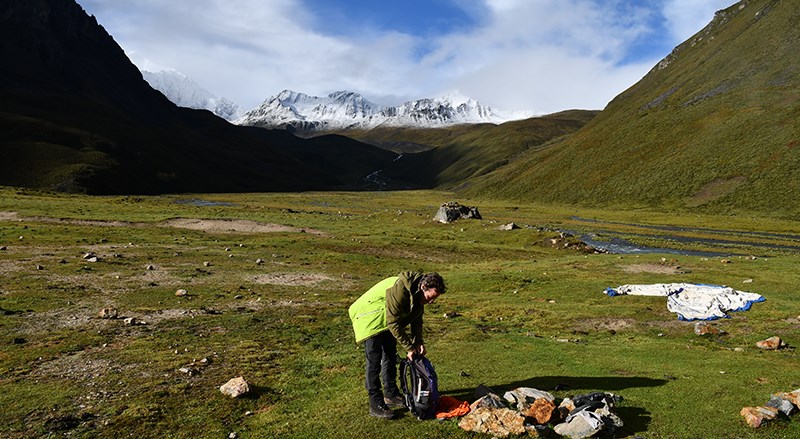 Trekking at Gongga Mountain