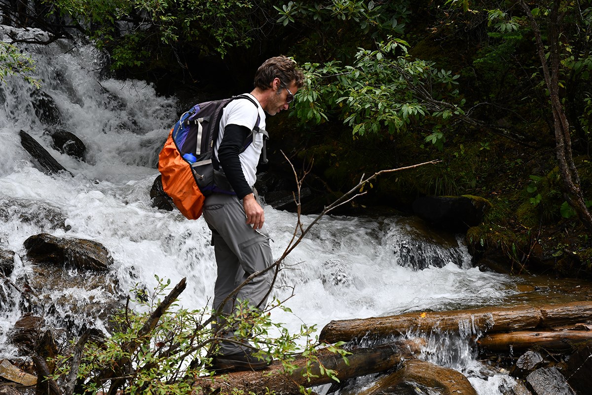 Trekking at Gongga Mountain | Photo by Liu Bin
