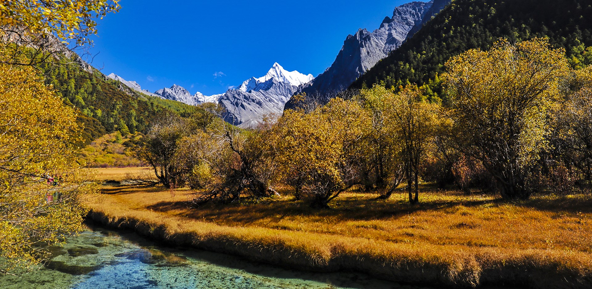 Trekking from Muli to Yading in Kham